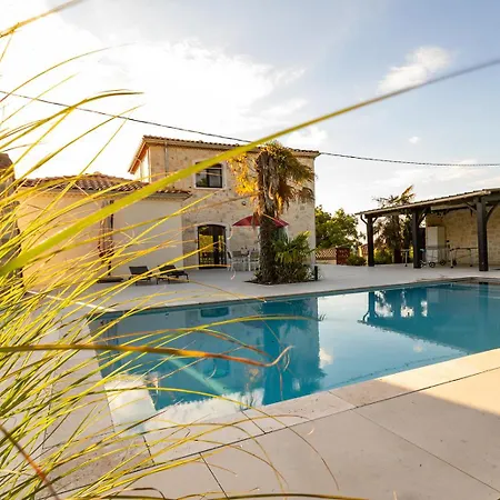Villa Au Petit Bonheur Avec Clim - Hameau Au Calme - Piscine Chauffee - Petanque *